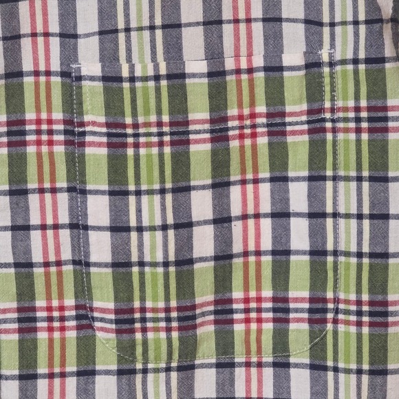 Eddie Bauer Plaid Short Sleeve Button Up Shirt Green Red Navy Mens L Tall Casual - Picture 4 of 7